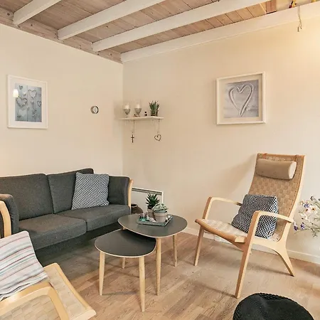 4 Person In Holiday home *