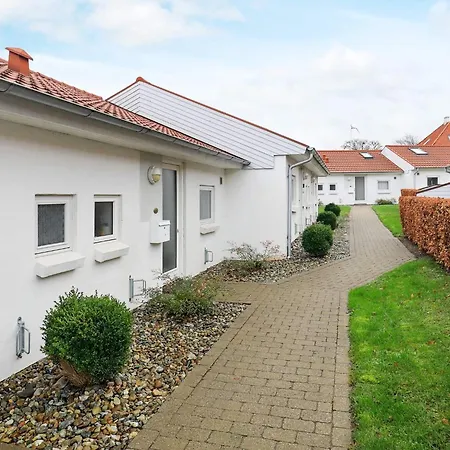 4 Person In Holiday home